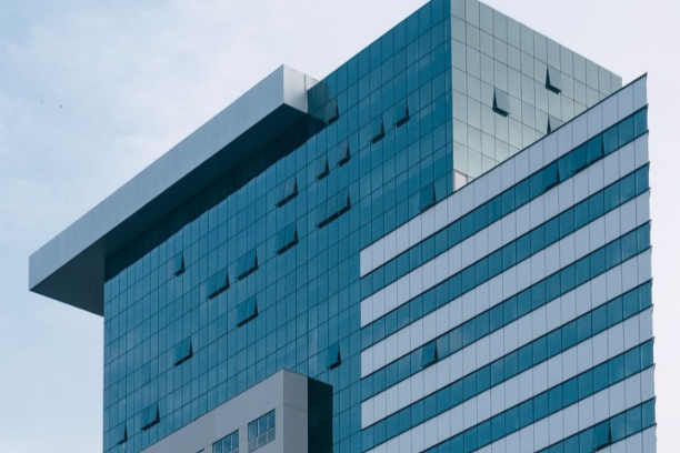 Edificio istituzionale per enti e pubblica amministrazione